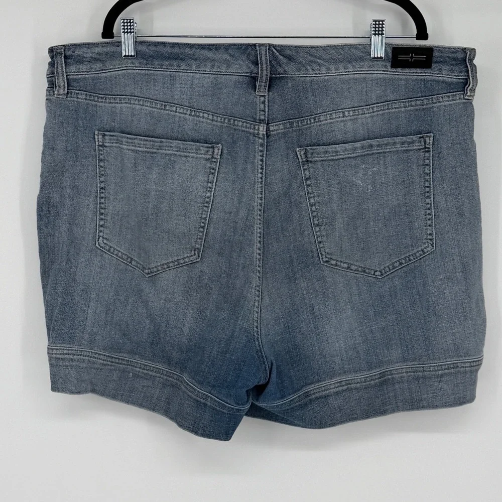 Liverpool The Short Denim‎ Jean Shorts Blue Plus Size 20W High Rise